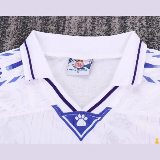 סט ילדים רטרו ריאל מדריד בית 96/97, תמונה 3