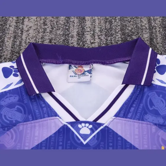 סט ילדים רטרו ריאל מדריד חוץ 96/97, תמונה 3